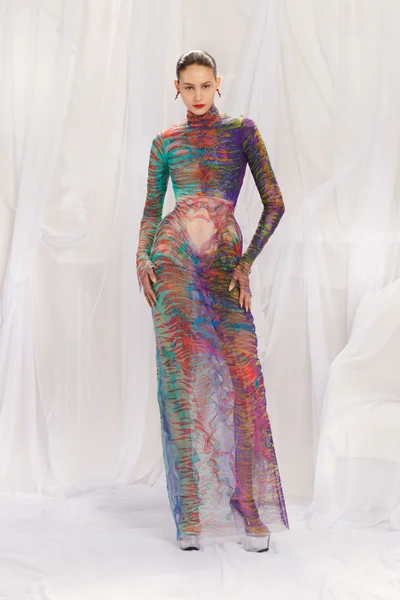 Look 19